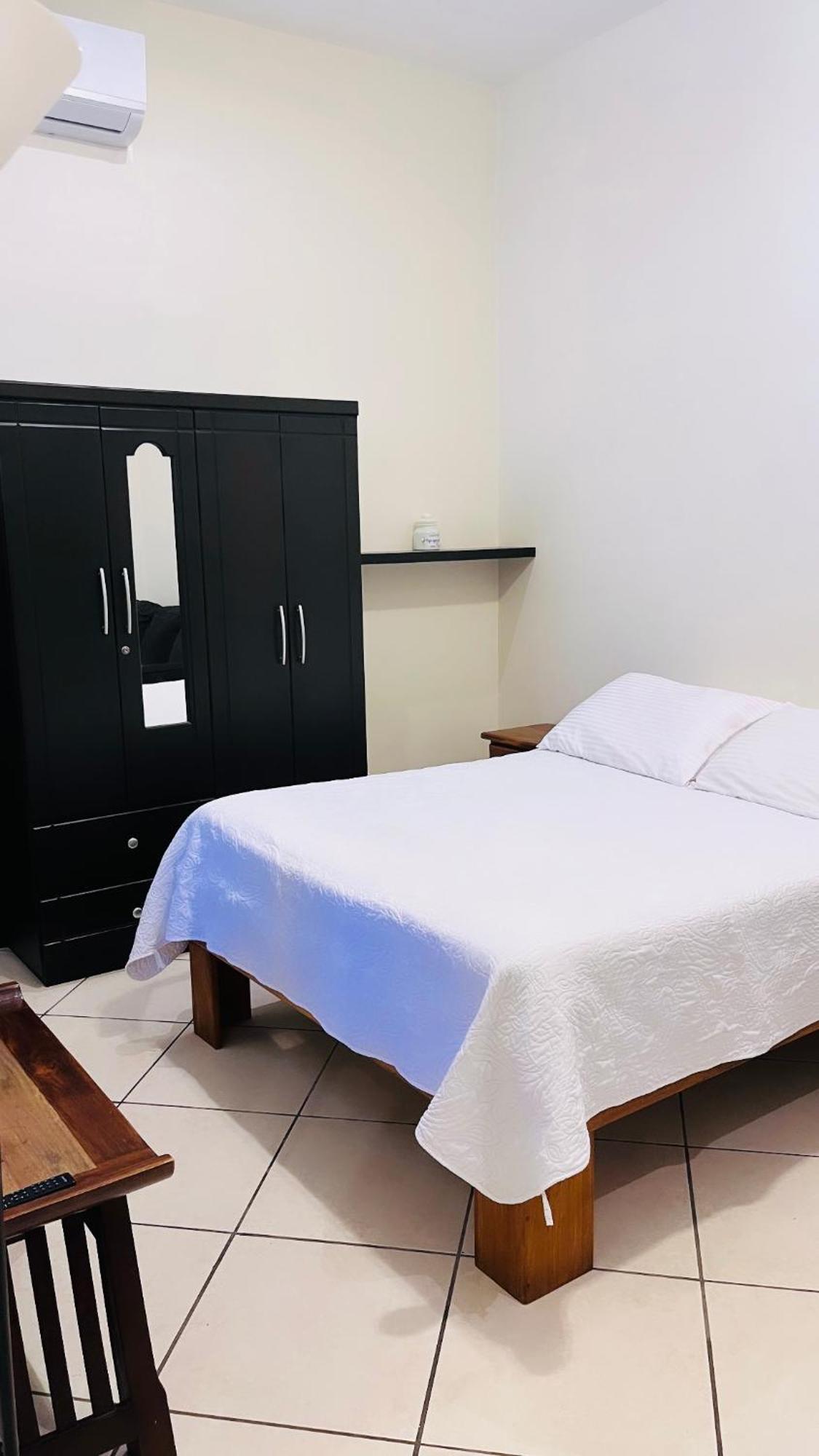 Ester'S Place Escazú Εξωτερικό φωτογραφία
