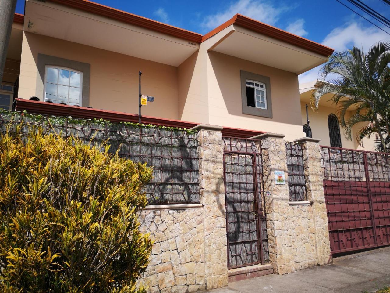 Ester'S Place Escazú Εξωτερικό φωτογραφία